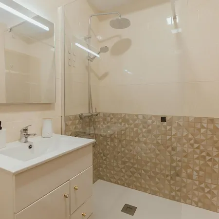 Clear Sky By Hosty Apartament Vila Nova de Gaia